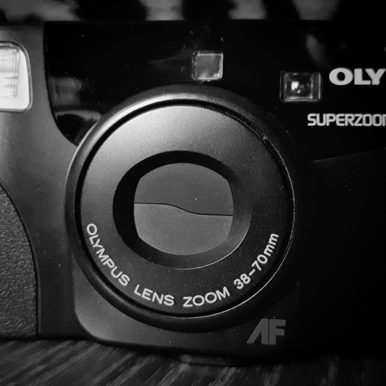 olympus.superzoom70.vintage.camera